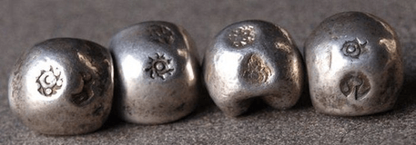 4 monedas bala o pot duangs 1824